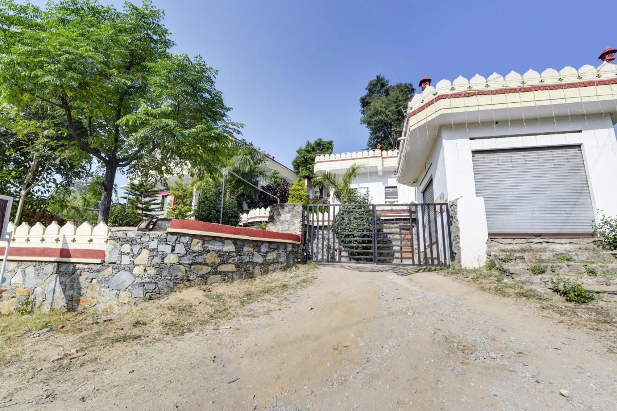 Collection O Kumbha Garh Hotel Gudali Exterior photo